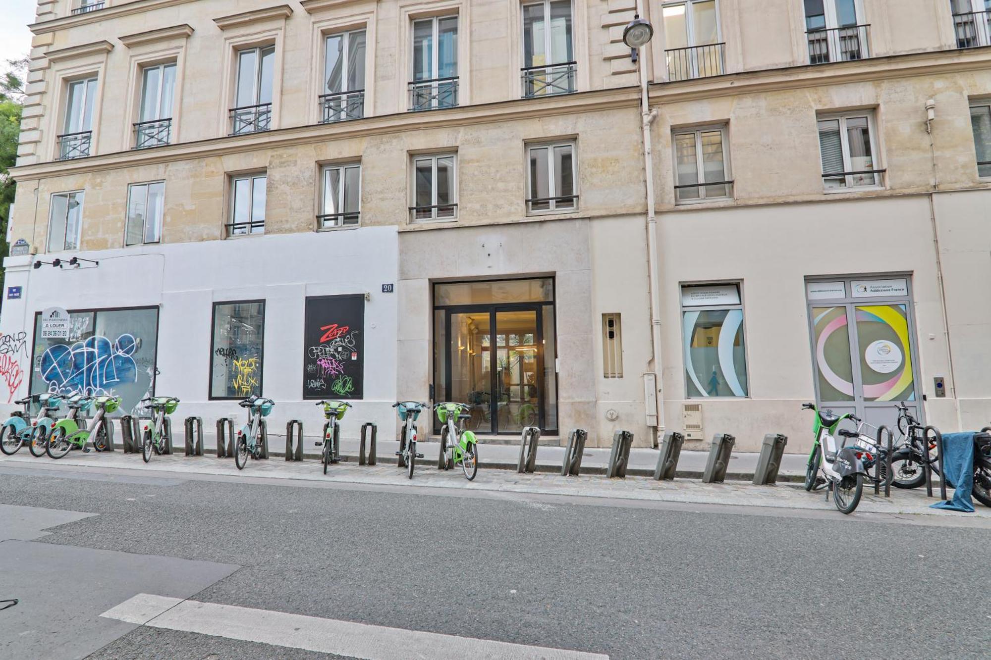 Charmant Studio Palais Royal Musee Du Louvre Παρίσι Εξωτερικό φωτογραφία